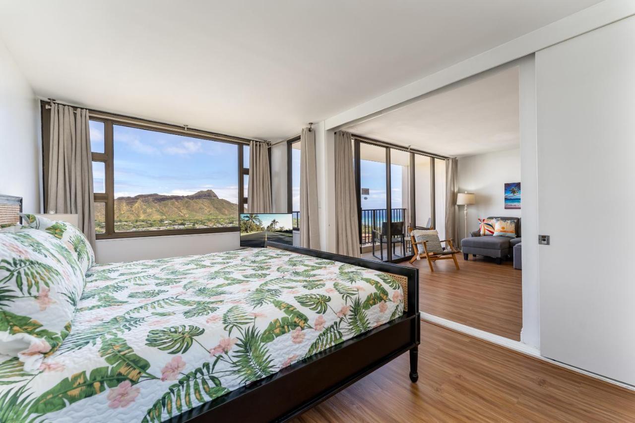 Ferienwohnung Waikiki Banyan W-Ocean Views With Free Parking! Honolulu Exterior foto