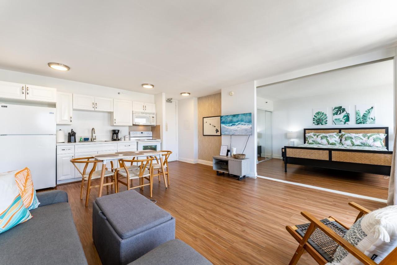 Ferienwohnung Waikiki Banyan W-Ocean Views With Free Parking! Honolulu Exterior foto