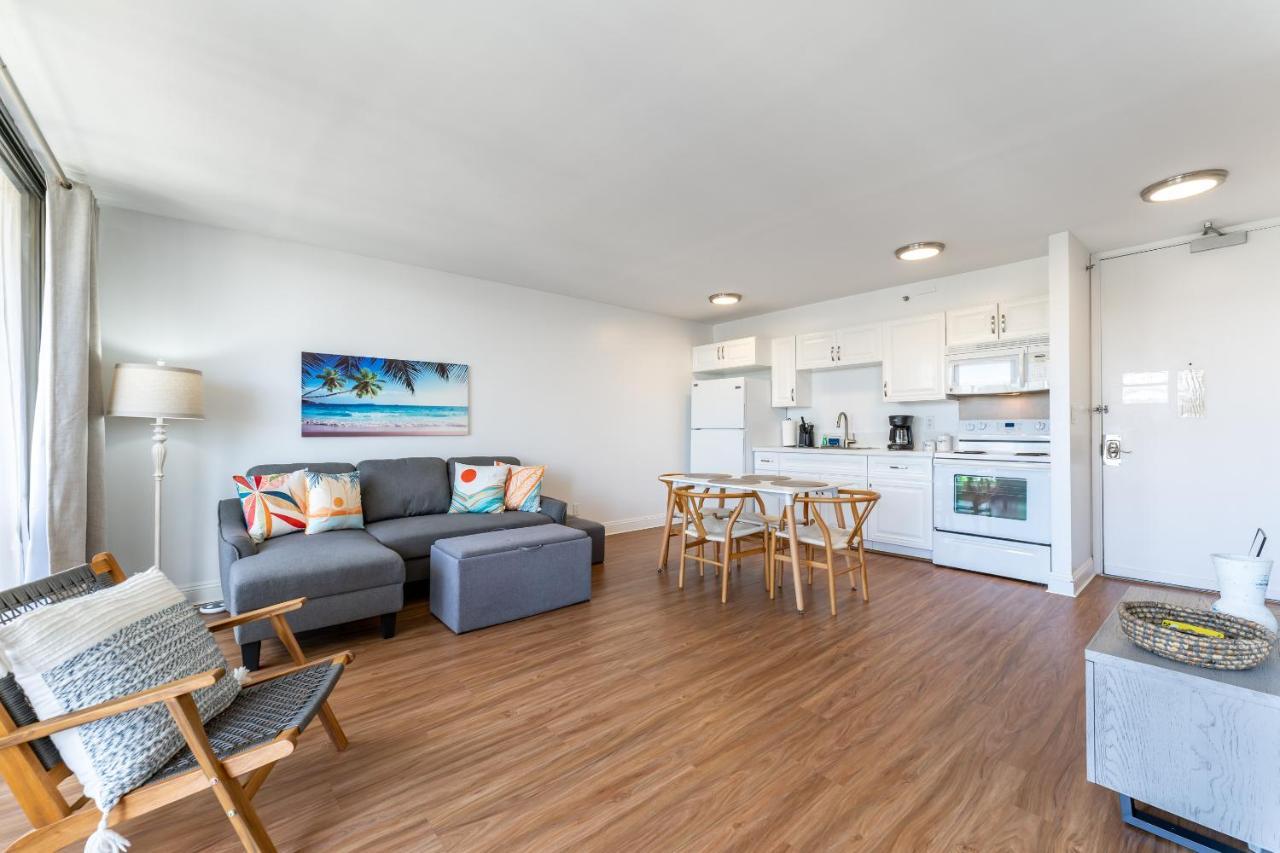 Ferienwohnung Waikiki Banyan W-Ocean Views With Free Parking! Honolulu Exterior foto