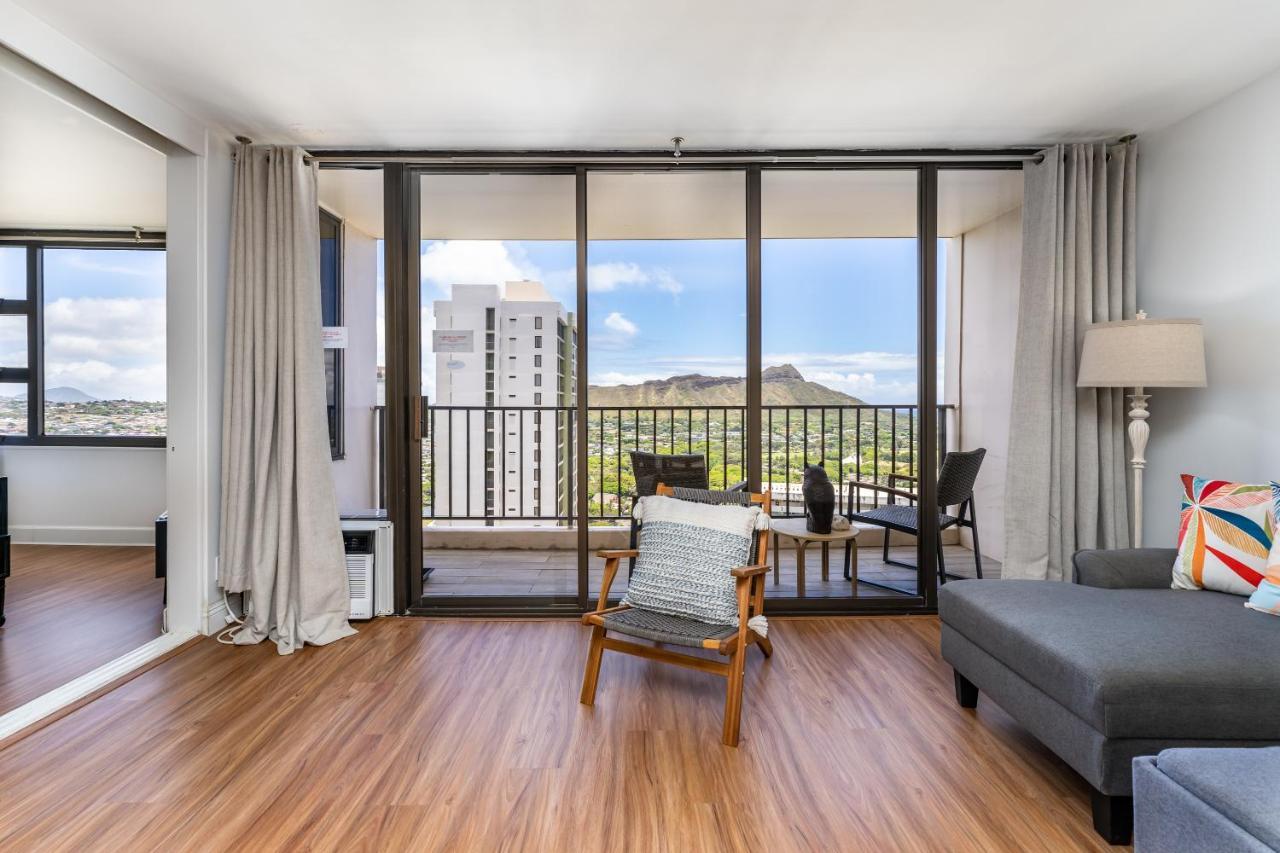 Ferienwohnung Waikiki Banyan W-Ocean Views With Free Parking! Honolulu Exterior foto