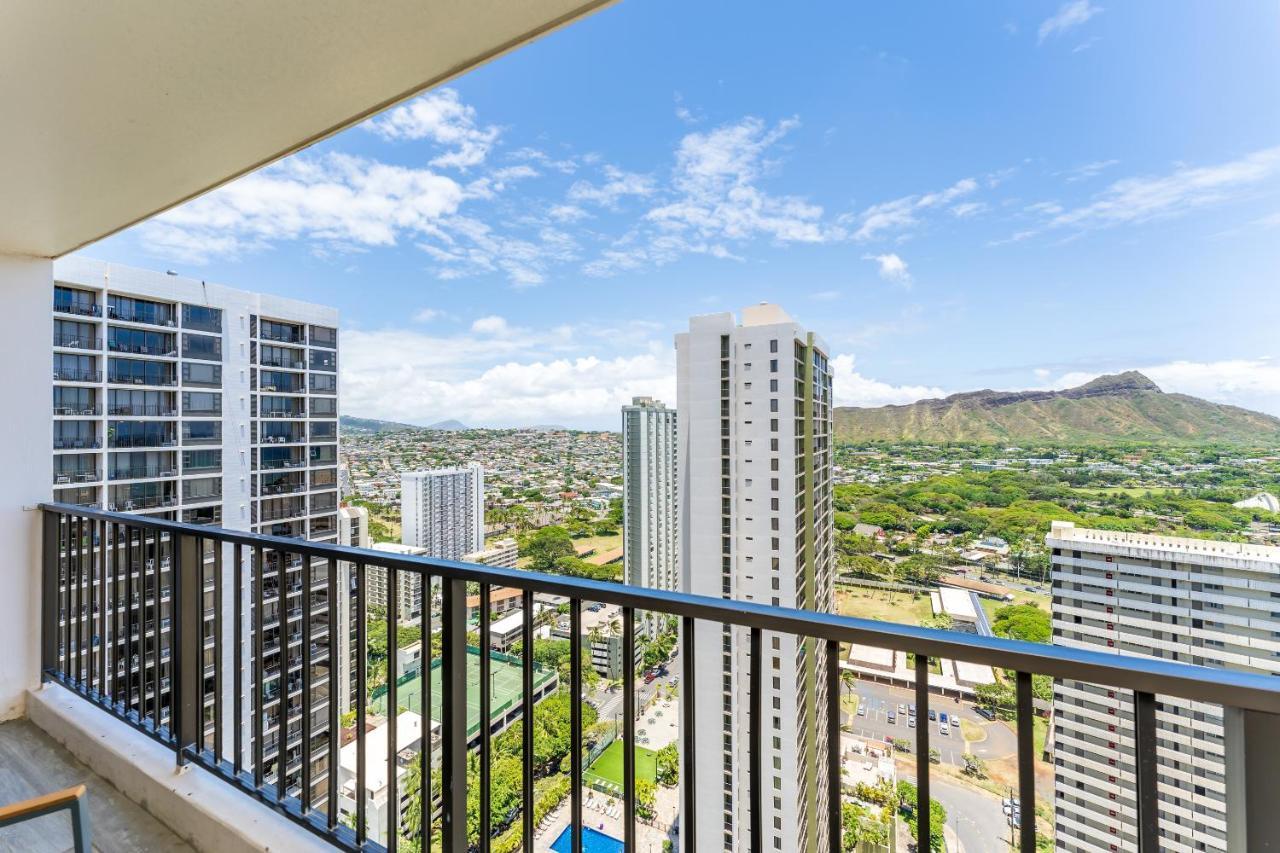 Ferienwohnung Waikiki Banyan W-Ocean Views With Free Parking! Honolulu Exterior foto
